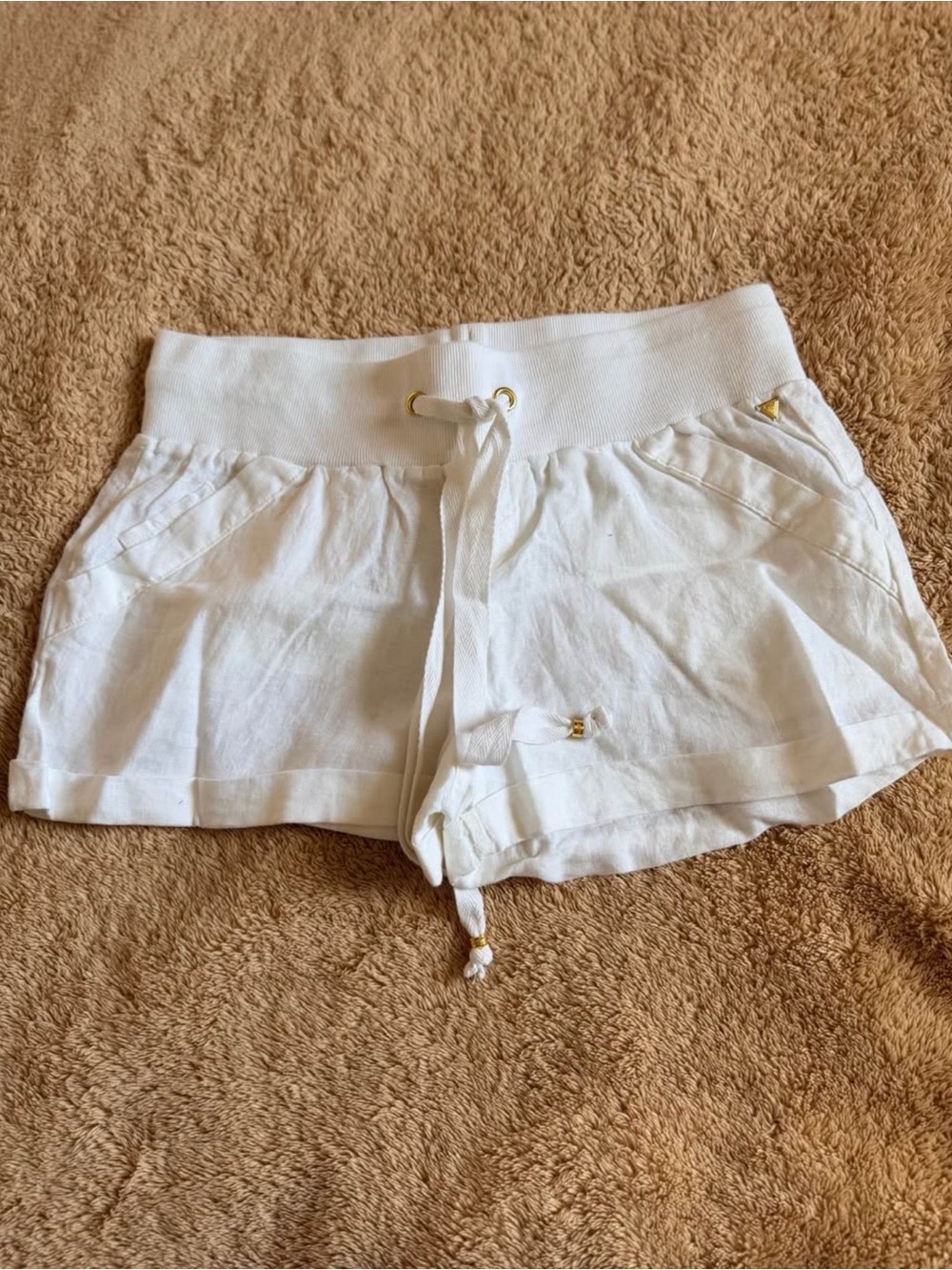 GUESS White Elastic Drawstring Casual Athletic Shorts